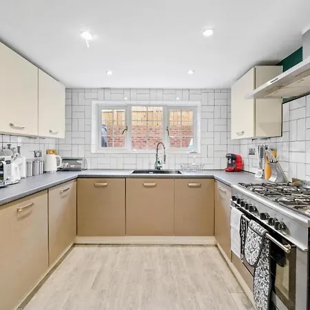 The Artist Abode In - Hot-tub - Parking *