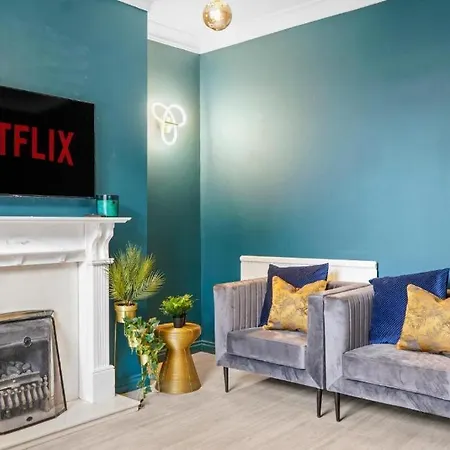 The Artist Abode In - Hot-tub - Parking 度假居 *